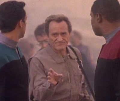 Episode 185 – You Don’t Know Dick – Star Trek: Deep Space Nine “Past Tense” (/w Adrianna Gober)